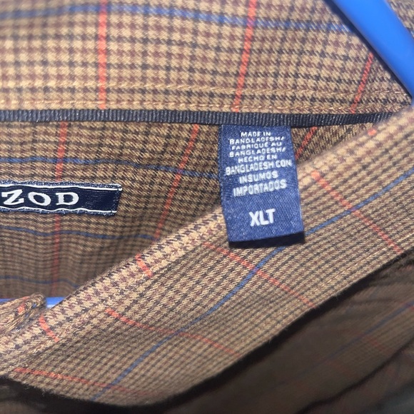 XLT NWT Men's IZOD Brown Cognac Long-Sleeve Button Down Shirt - Picture 4 of 11